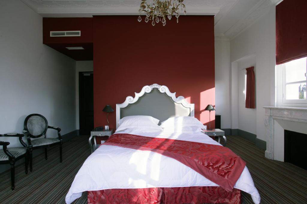 81 L'hotel Hotel 3*